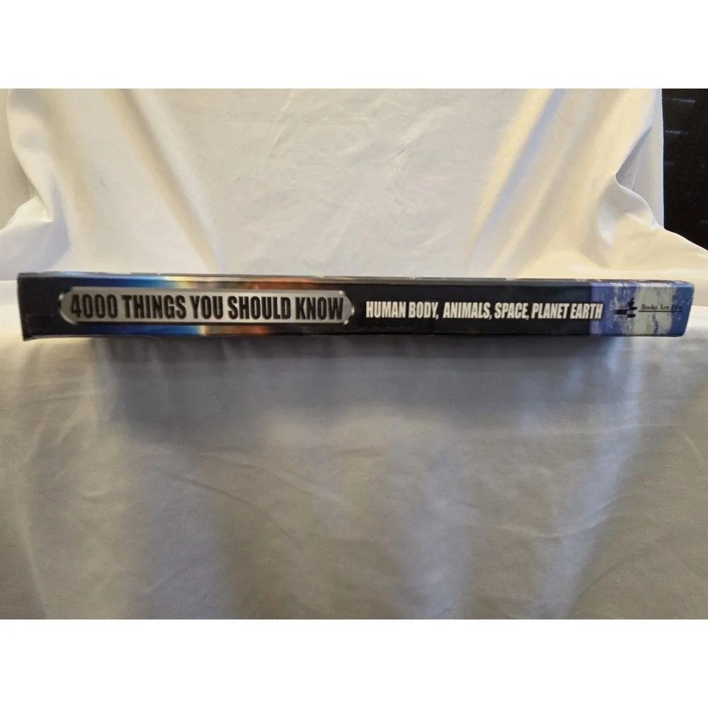 John Farndon 4000 Things You Should Know Hardcover Answer Book Human Body Space